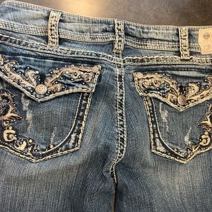 Silver jeans suki used